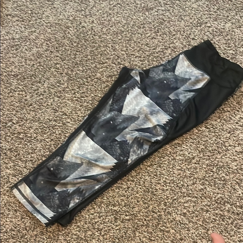 Pro Player Capri Black and Gray  Leggings